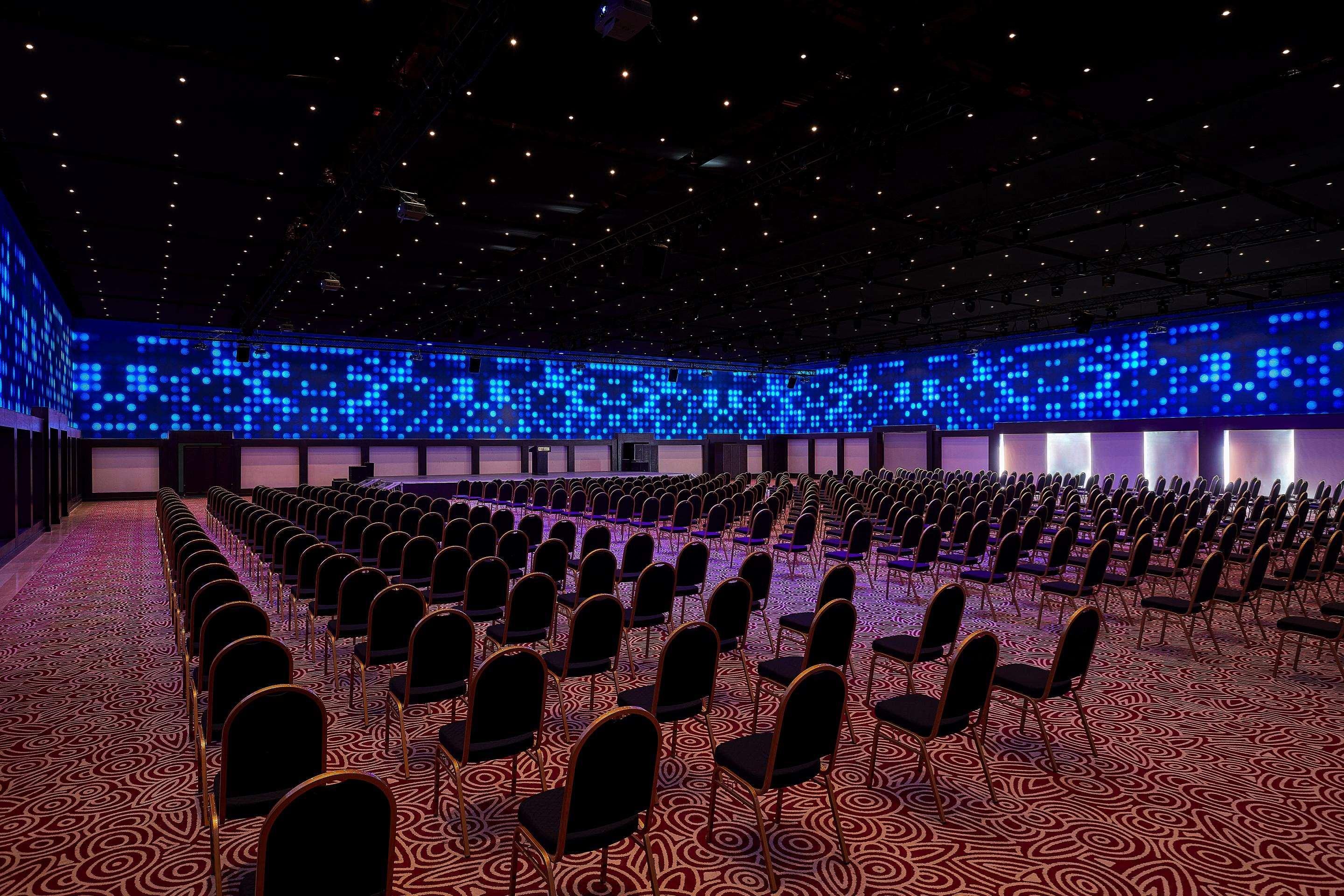 스테이겐버거 알다우 비치 호텔 후르가다 외부 사진 The International Conference Centre