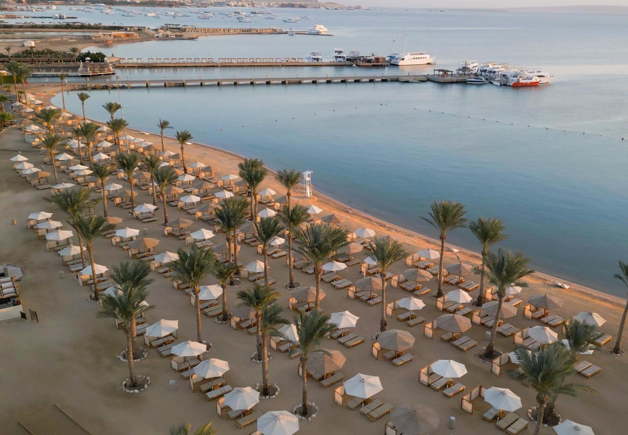 스테이겐버거 알다우 비치 호텔 후르가다 외부 사진 The Red Sea coast at Sharm El Sheikh